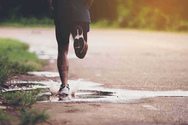 Obtén consejos y recomendaciones para aprovechar al máximo tus sesiones de Tempo Running y alcanzar tus objetivos de salud y fitness