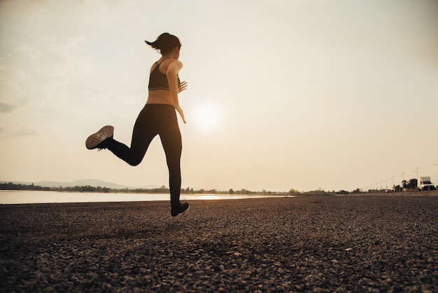 Descubre por qué correr afecta tu cuerpo todos los días